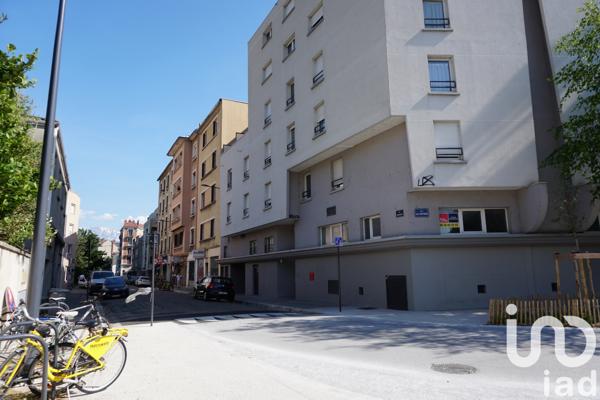 Parking à vendre 13 m² Grenoble
