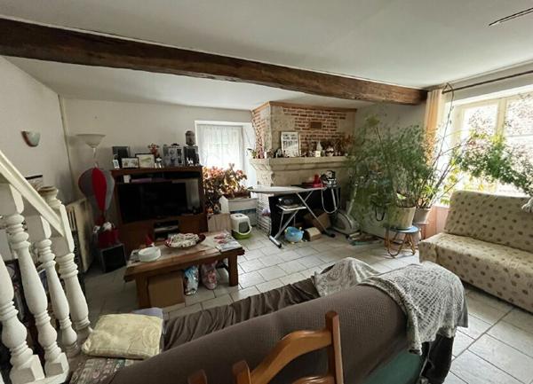 Maison à vendre    4 pièces •  Clacy-et-Thierret