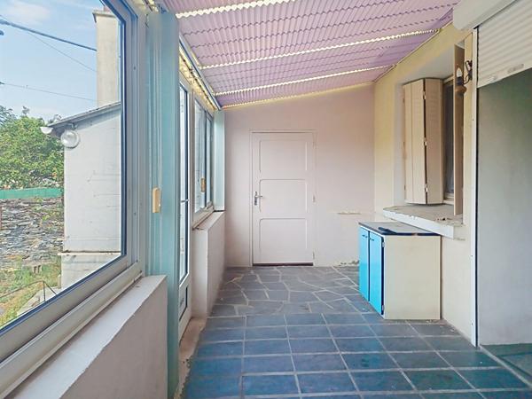 A la limite des Ponts de cé et de Trélazé Maison avec jardin garage de 45 m²