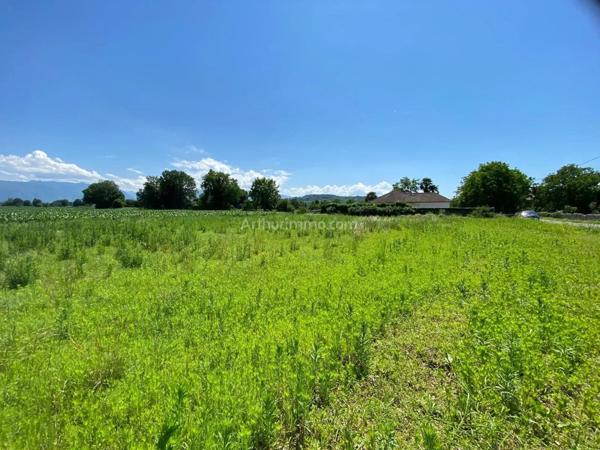 Vente Terrain 737 m2 à Bordes