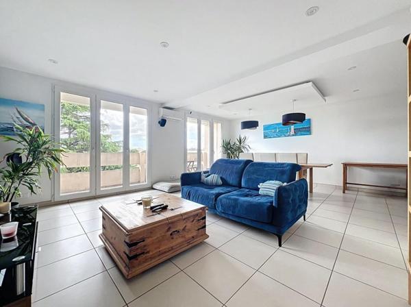 A VENDRE - Toulouse Quartier Pont-Jumeaux - Appartement rénové T3 78m² , une place de parking et une cave