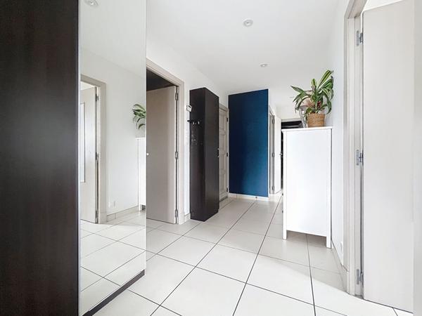 A VENDRE - Toulouse Quartier Pont-Jumeaux - Appartement rénové T3 78m² , une place de parking et une cave