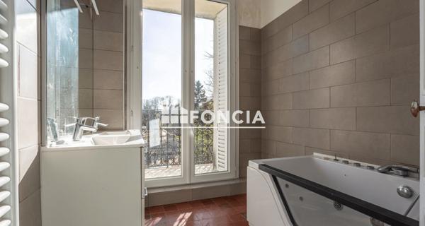 À vendre Maison 10 pièces 230 m² - Bourg-la-reine 92340