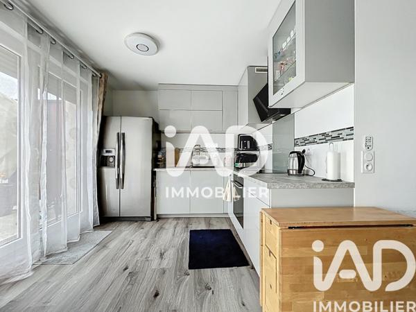 Appartement à vendre 5 pièces 101 m² Neuilly-sur-Marne