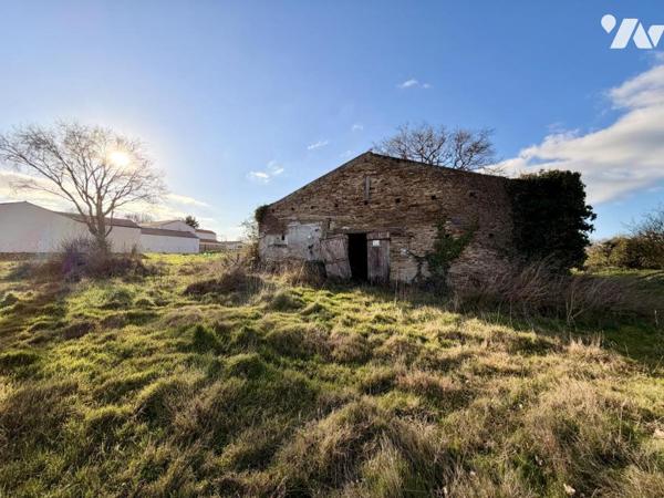 Bâtiments en pierre à réhabiliter - Campagne - LA PLAINE-SUR-MER