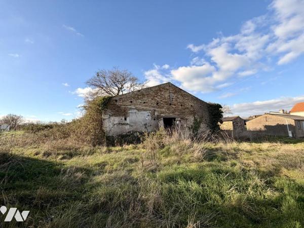 Bâtiments en pierre à réhabiliter - Campagne - LA PLAINE-SUR-MER