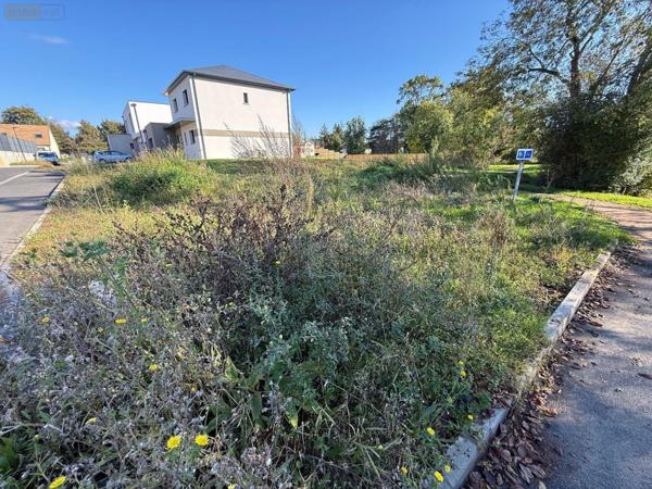 Terrain à Batir à vendre à La Milesse dans la Sarthe (72650), ref : SL-72021-455