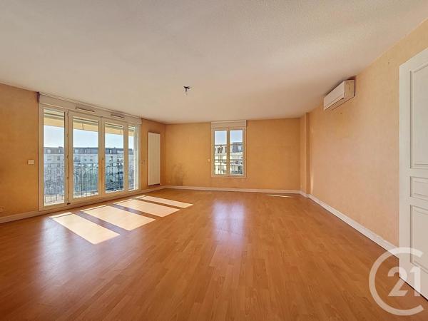Appartement F5 à vendre  5 pièces - 110,98 m 2   LE BOUSCAT  - 33
