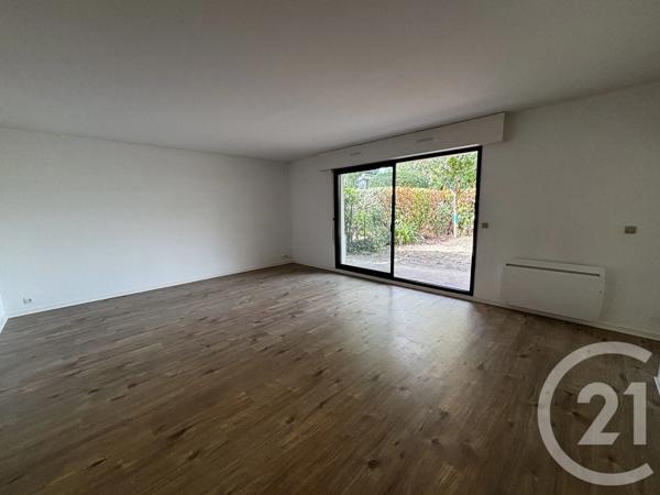 Appartement F5 à vendre  5 pièces - 110,98 m 2   LE BOUSCAT  - 33