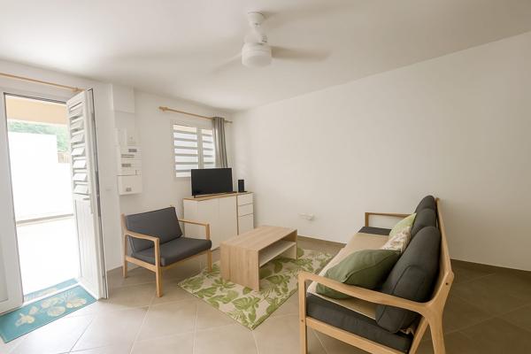 T3 cosy - Bourg de Trinité à louer - 1200€