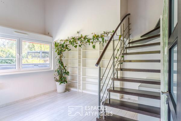 Maison années 30 et son extension contemporaine avec jardin paysagé