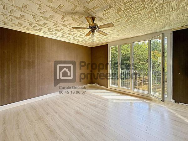 APPARTEMENT F4 TRAVERSANT AVEC BALCON, BOX ET CAVE
