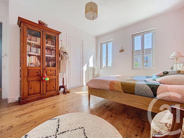 Maison à vendre  7 pièces - 166 m2 ROCHEFORT - 17