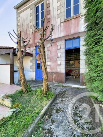 Maison à vendre  7 pièces - 166 m2 ROCHEFORT - 17