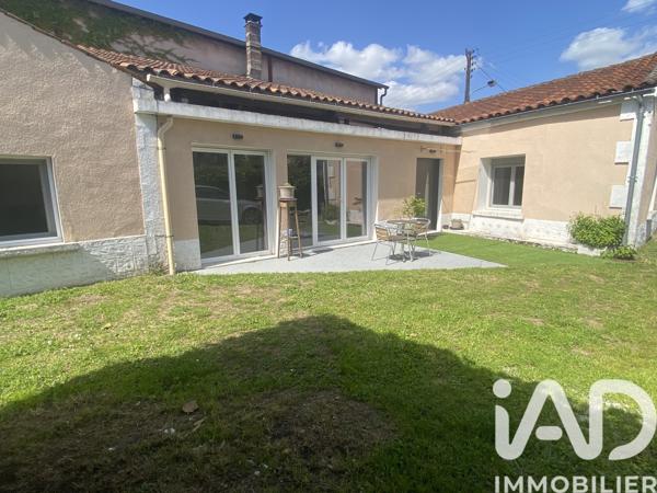Maison à vendre 5 pièces 138 m² Châteaubernard