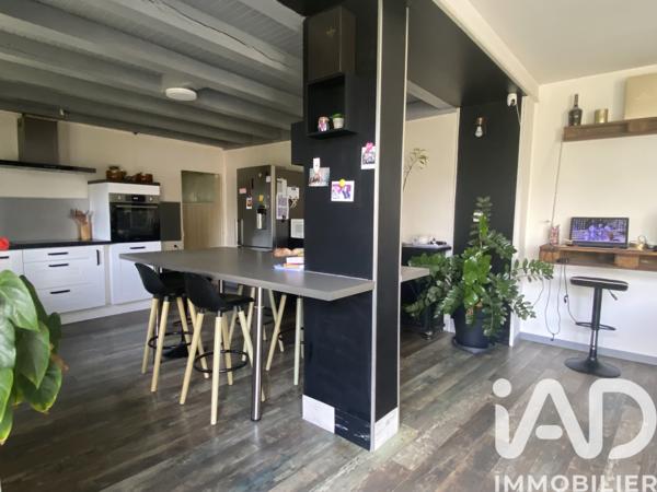Maison à vendre 5 pièces 138 m² Châteaubernard