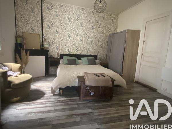 Maison à vendre 5 pièces 138 m² Châteaubernard