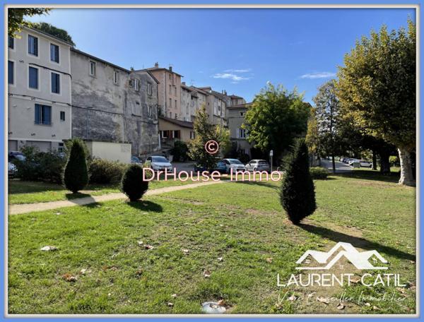 Maison à vendre 6 pièces de 203 m²