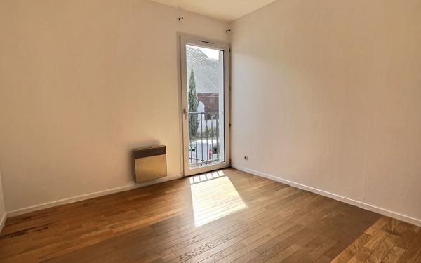 Appartement à vendre    3 pièces •  Corbeil-Essonnes