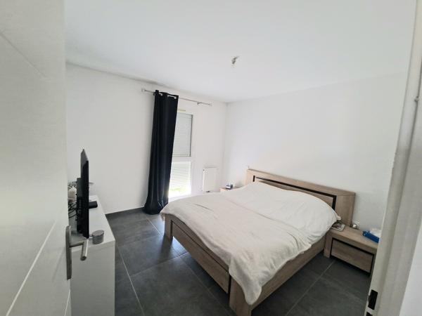 BEL APPARTEMENT DE T3 de 64m2, avec Garage sur LES PENNES MIRABEAU 955 € / mois C.C.*