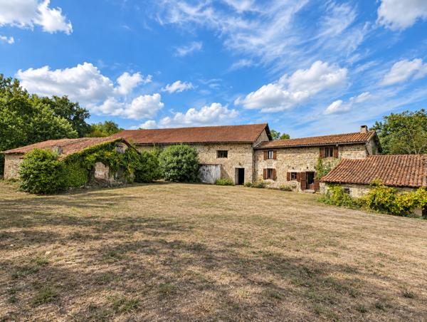 Maison à vendre à La Chapelle-Montbrandeix (87440) - Haute-Vienne
