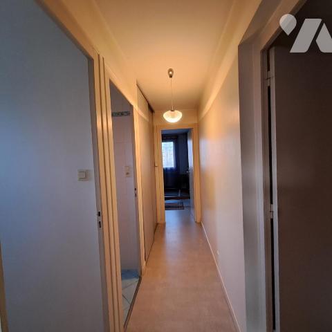 appartement 4 pièces avec ascenseur et balcon à BOURG EN BRESSE