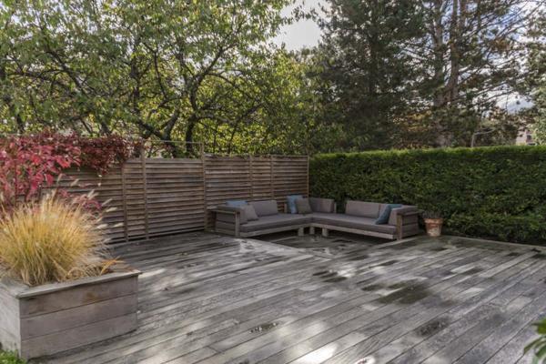 Plateau de Saint Rambert, dans un environnement verdoyant, confortable maison contemporaine de 172m² ...