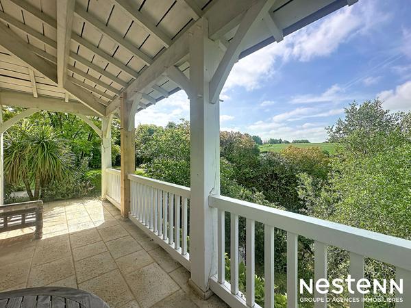 A vendre Maison à Preignan centre, piscine intérieure, jardin , garage
