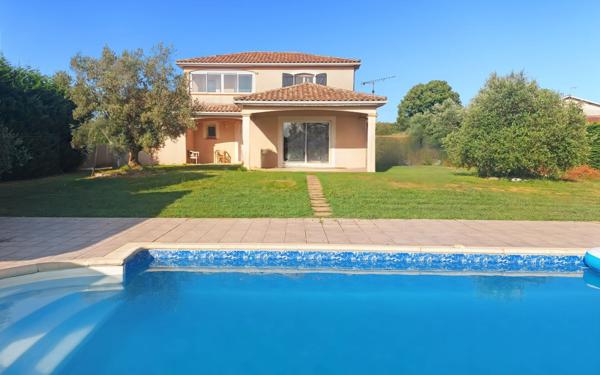 Maison à vendre    5 pièces •  Montech