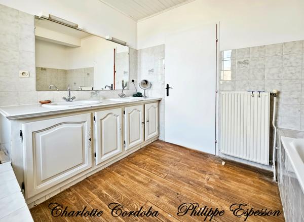 🏡 Une maison de caractère de 7 pièces où l'histoire rime avec sérénité