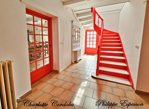 🏡 Une maison de caractère de 7 pièces où l'histoire rime avec sérénité