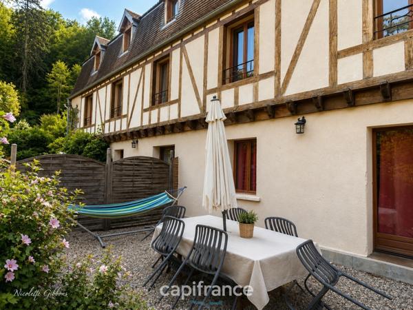 Domaine avec Trois Gîtes, Deux Sources Naturelles, Deux Piscines et 6 Hectares aux Portes de Beaulieu-sur-Dordogne