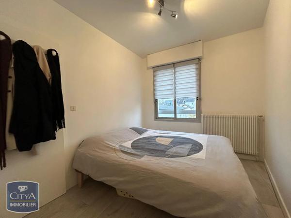 Appartement à louer 1 pièce 35.38m² Brive-la-Gaillarde (19100)