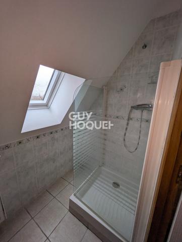 Maison 5 pièces, en campagne.