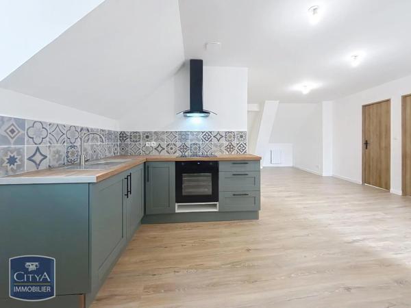 Appartement à louer 3 pièces 63.27m² Hautmont (59330)