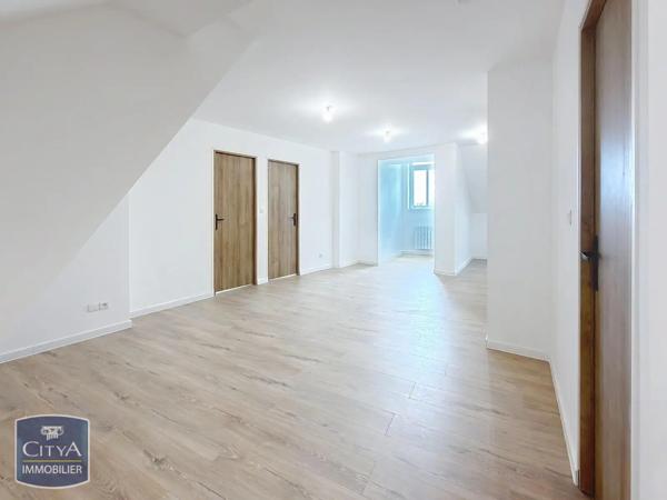 Appartement à louer 3 pièces 63.27m² Hautmont (59330)