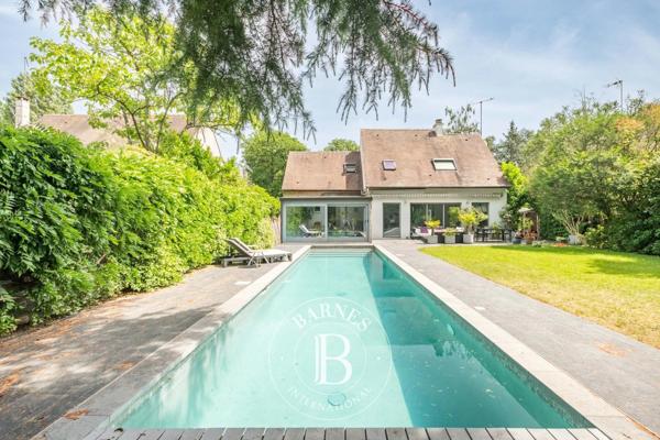 La Celle-Saint-Cloud, Maison 5 Chambres -  250 m² à vendre
