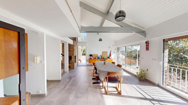 Demeure de prestige PALAISEAU 8 pièces 237 m²