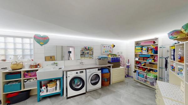 Demeure de prestige PALAISEAU 8 pièces 237 m²