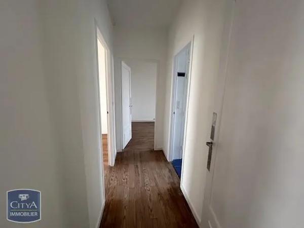 Appartement à louer 3 pièces 85m²