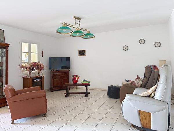 Maison à DOLUS-D'OLERON, 17550 - 5 pièces 148m²
