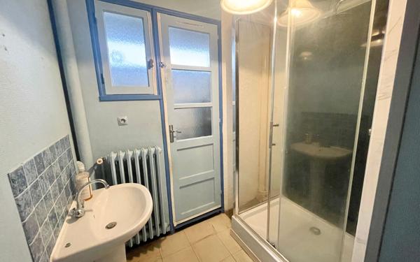 Appartement à vendre    3 pièces • 68,87 m2 Allonnes