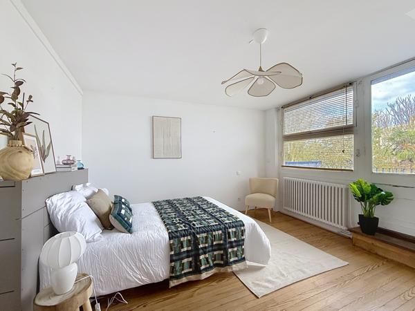 Bordeaux (33800) MAISON ECHOPPE SURELEVEE 195M² NANSOUTY | GARAGE, CAVE, JARDIN & TERRASSES