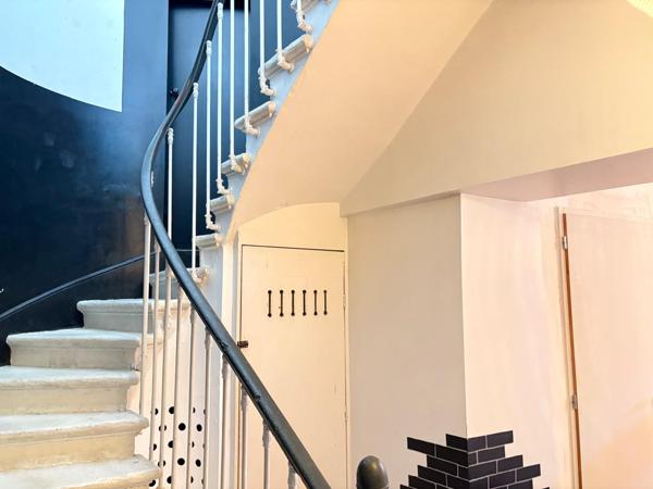 Bordeaux (33800) MAISON ECHOPPE SURELEVEE 195M² NANSOUTY | GARAGE, CAVE, JARDIN & TERRASSES