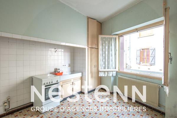 A Carmaux, à proximité du centre-ville, maison mitoyenne de 4 pièces avec fort potentiel de rénovation