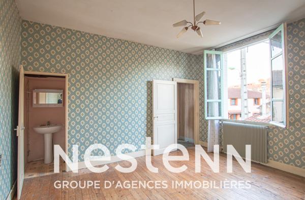 A Carmaux, à proximité du centre-ville, maison mitoyenne de 4 pièces avec fort potentiel de rénovation