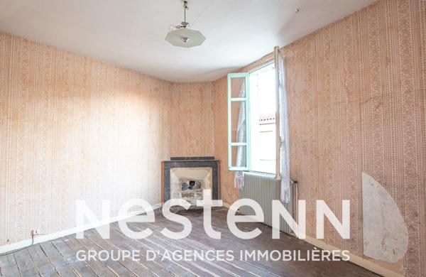 A Carmaux, à proximité du centre-ville, maison mitoyenne de 4 pièces avec fort potentiel de rénovation