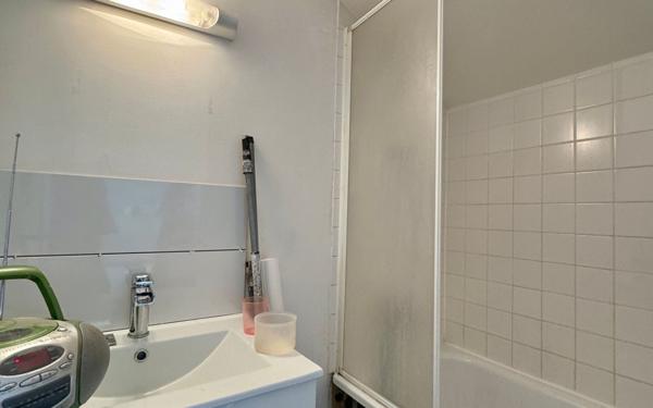 Appartement à vendre    2 pièces • 27,31 m2 Rochefort