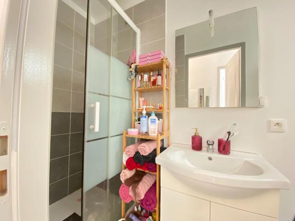 A vendre - Charmant T2 au coeur du centre ville de La Ciotat