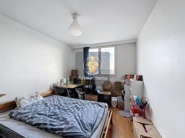 Location Chambre 4 pièces 90 m2 à Créteil